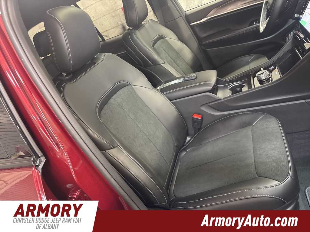 Thumbnail: 2026 Jeep Grand Cherokee - 40