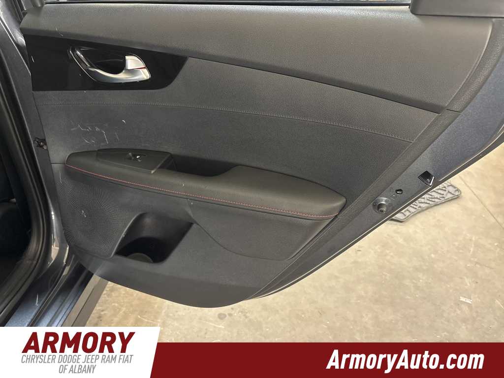 Thumbnail: 2020 Kia Forte - 29