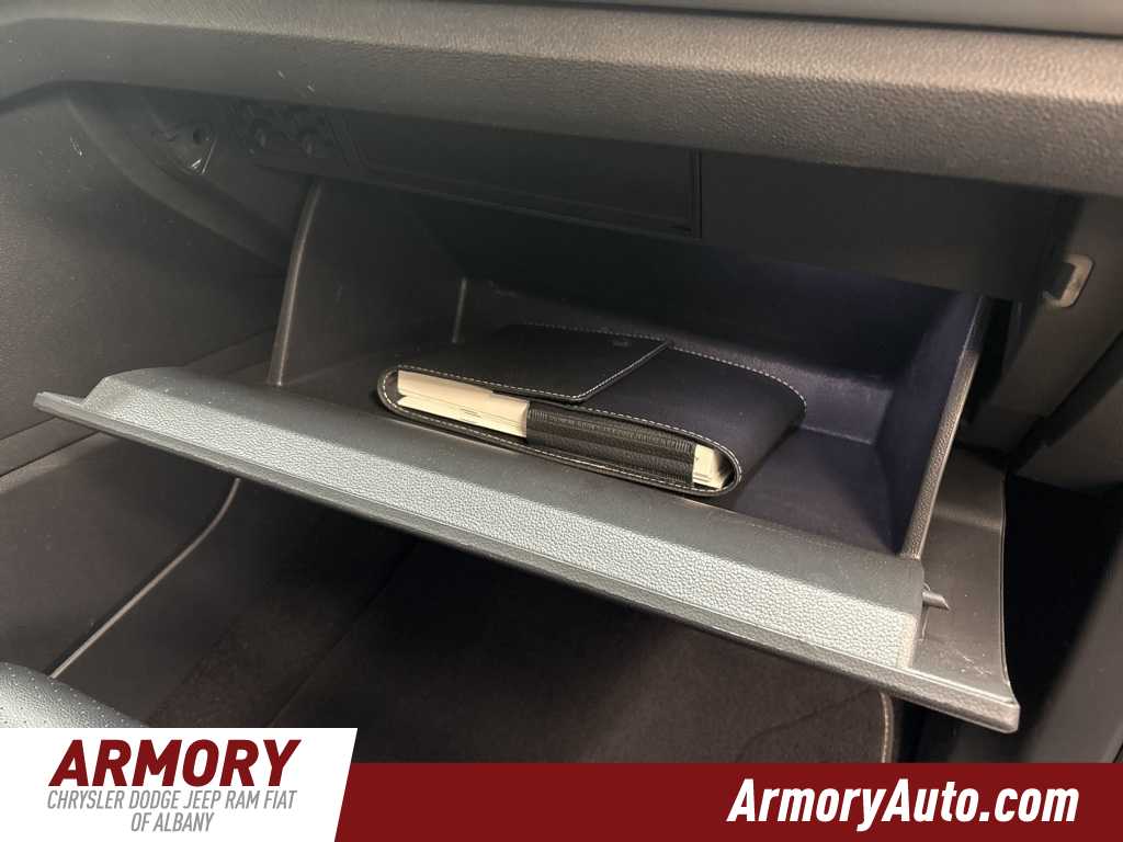 Thumbnail: 2022 Volkswagen Atlas - 46