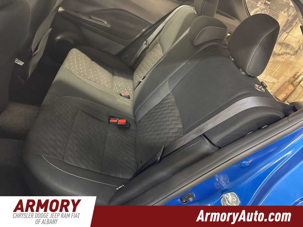 Thumbnail: 2022 Nissan Kicks - 25