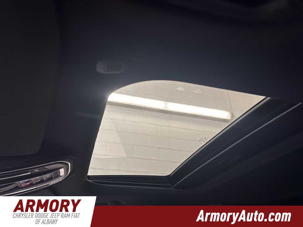 Thumbnail: 2025 Jeep Grand Cherokee - 24