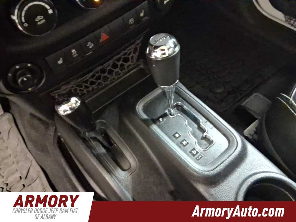 Thumbnail: 2016 Jeep Wrangler - 20