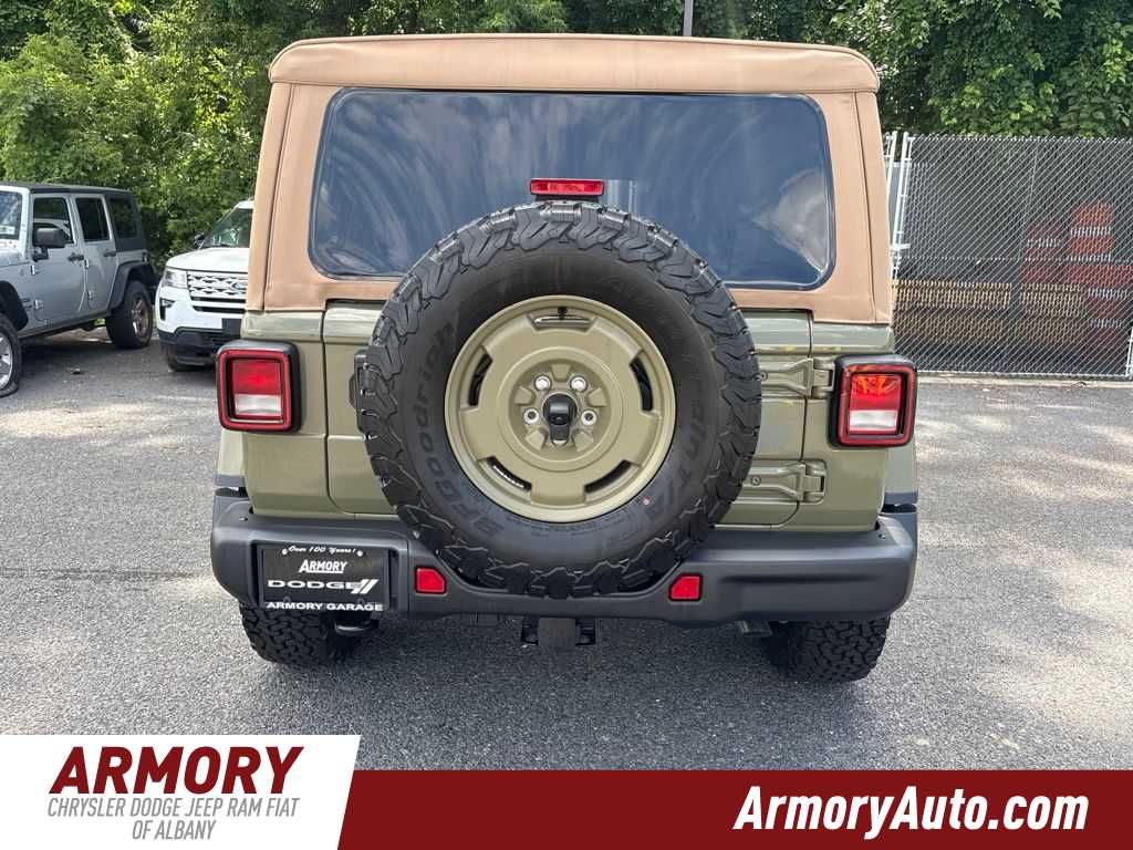 Thumbnail: 2026 Jeep Wrangler - 5