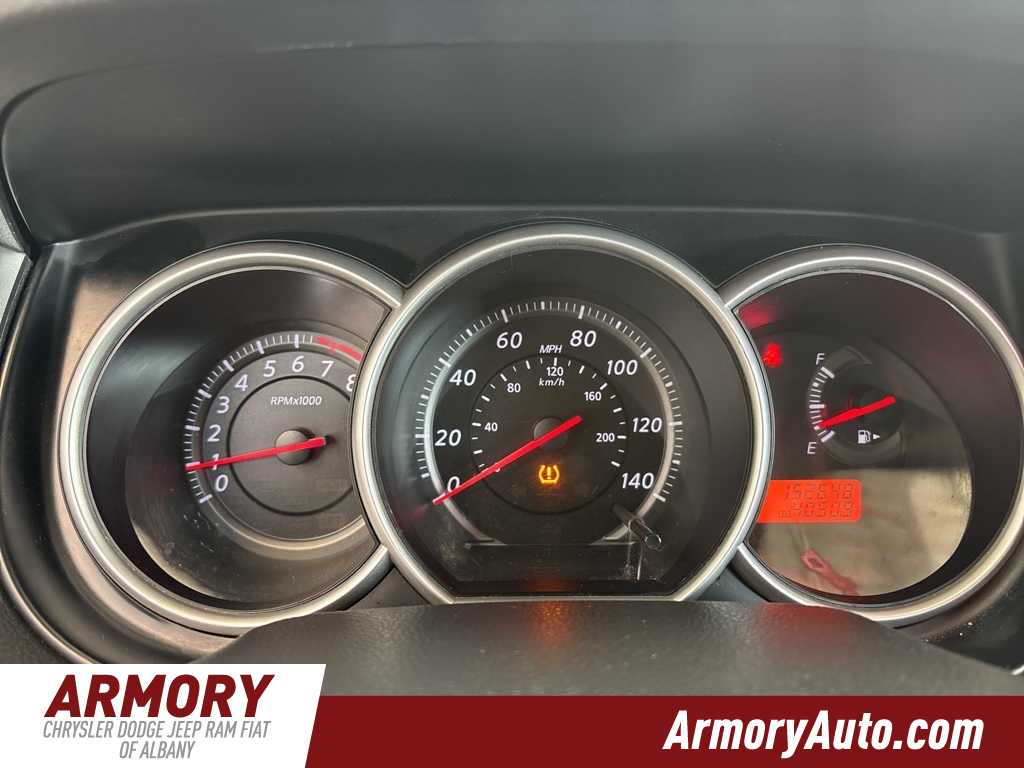 Thumbnail: 2011 Nissan Versa - 14