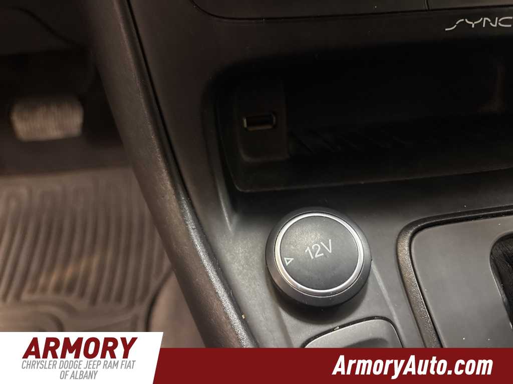 Thumbnail: 2017 Ford Focus - 20