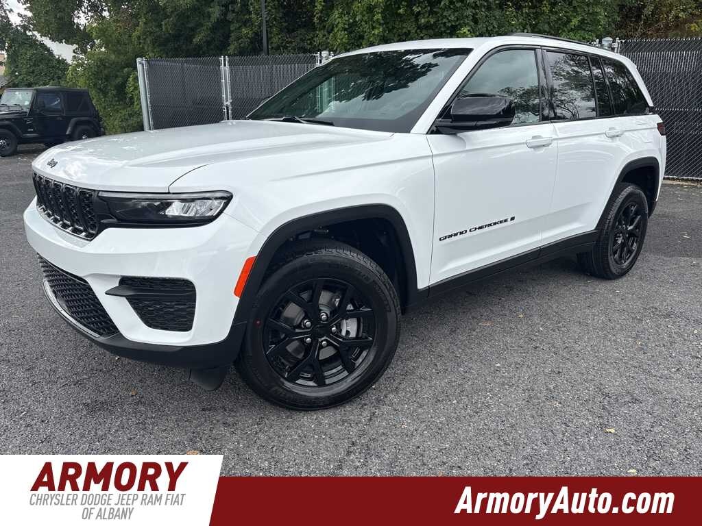 New 2025 Jeep Grand Cherokee Altitude X SUV