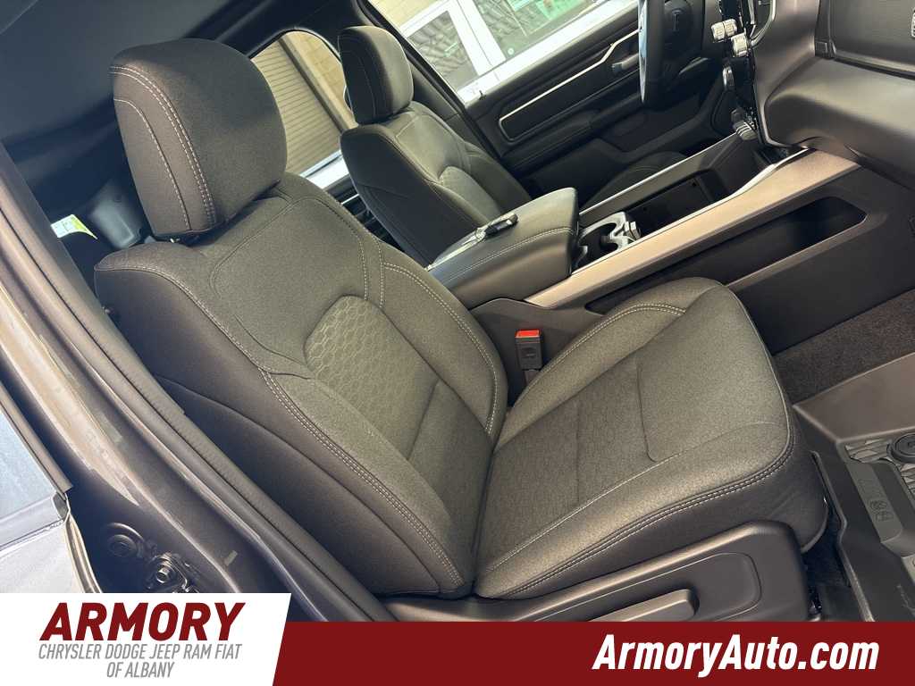 Thumbnail: 2026 RAM 1500 - 40