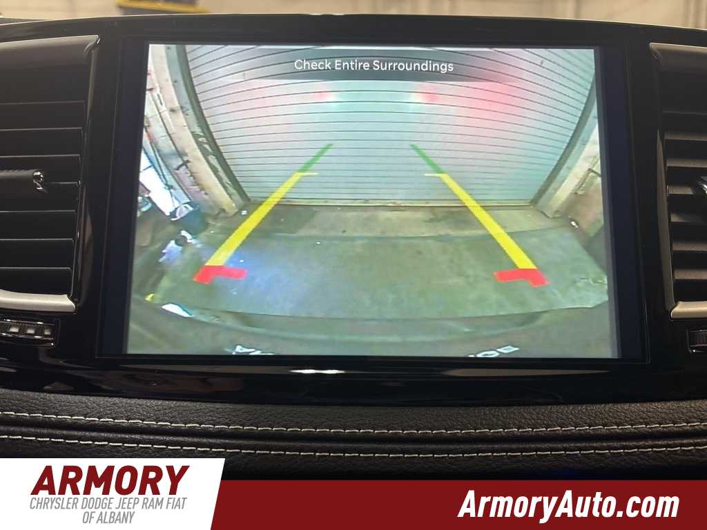 Thumbnail: 2026 Chrysler Pacifica - 16