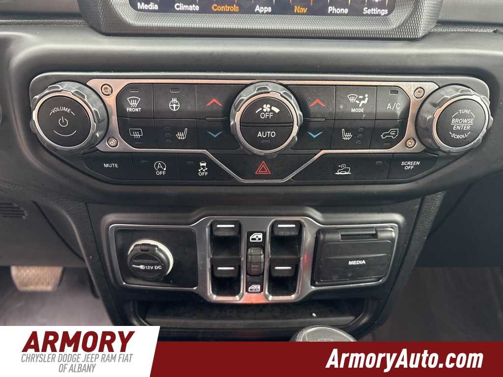 Thumbnail: 2021 Jeep Gladiator - 23