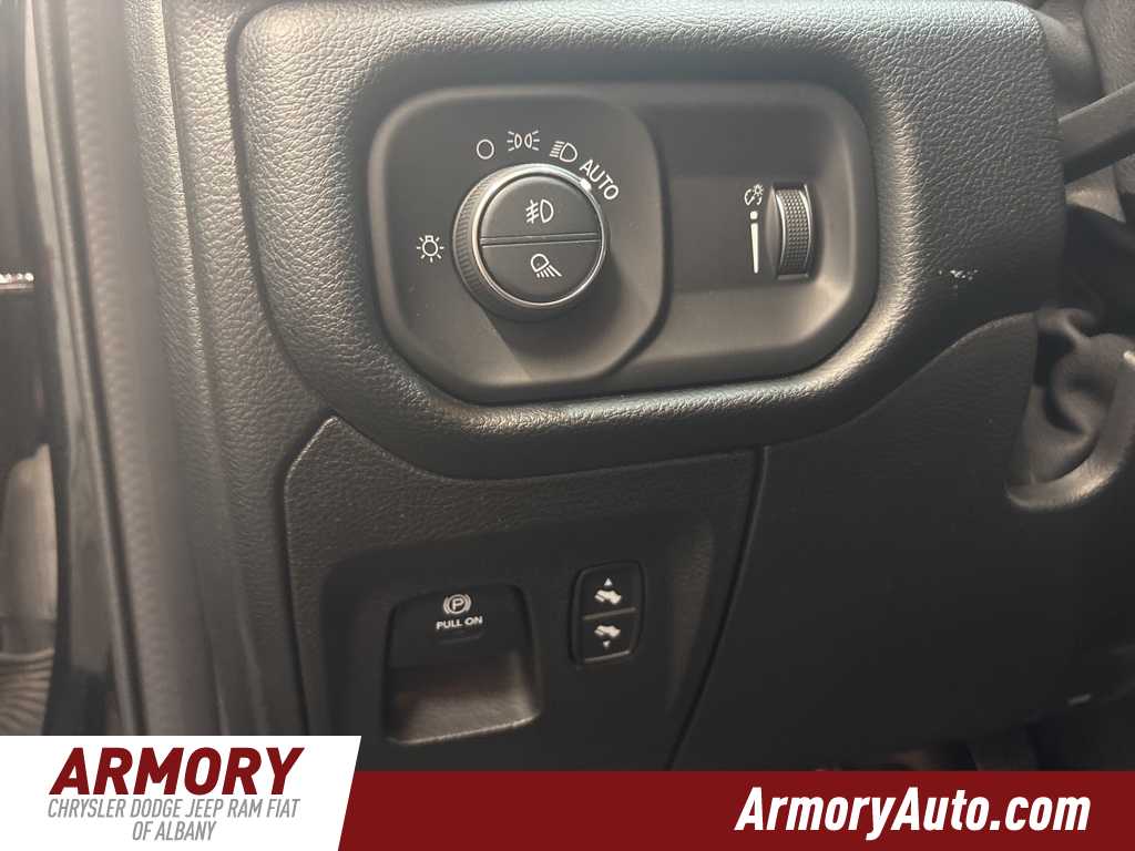 Thumbnail: 2022 RAM 1500 - 10