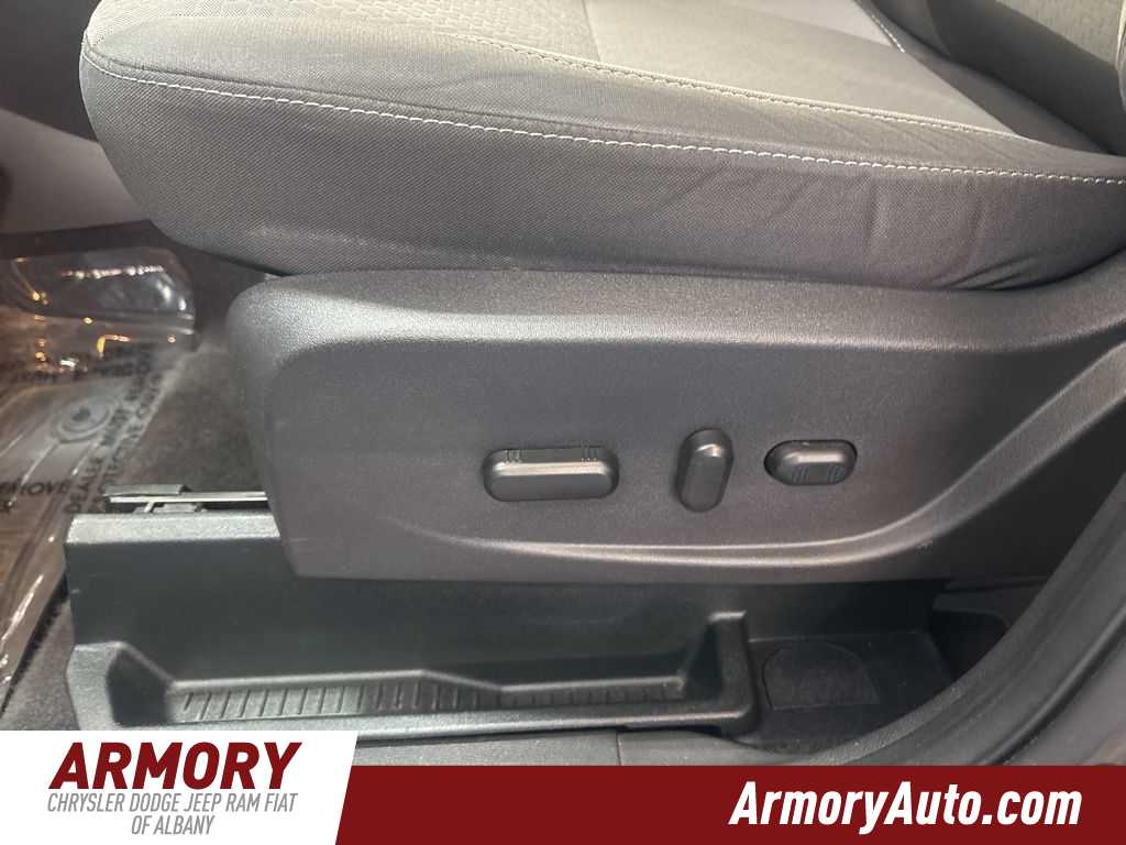 Thumbnail: 2018 Ford Escape - 13