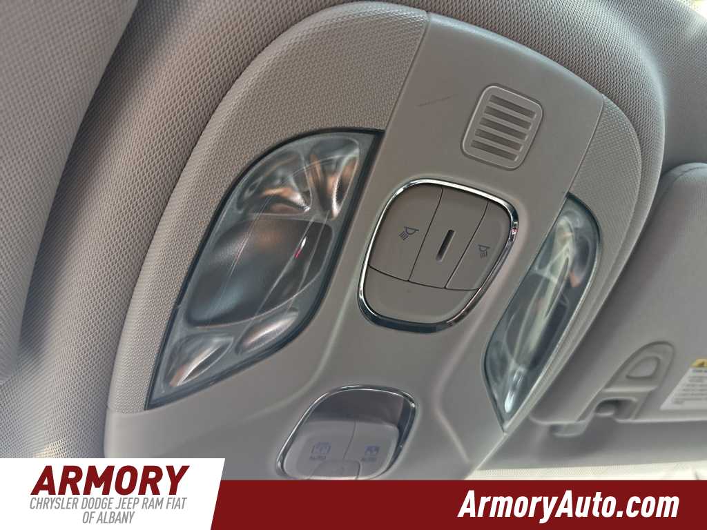 Thumbnail: 2018 Jeep Compass - 25