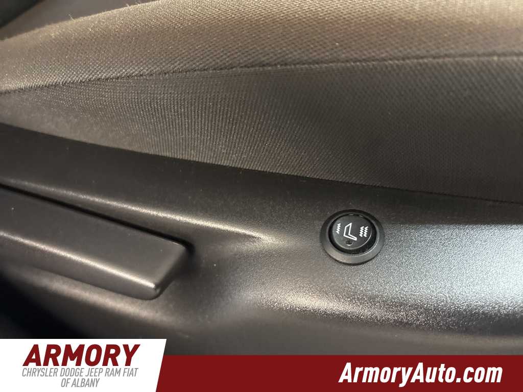 Thumbnail: 2019 Jeep Grand Cherokee - 37