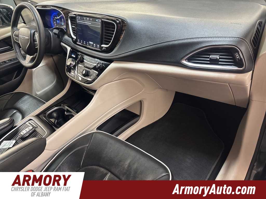 Thumbnail: 2023 Chrysler Pacifica - 36