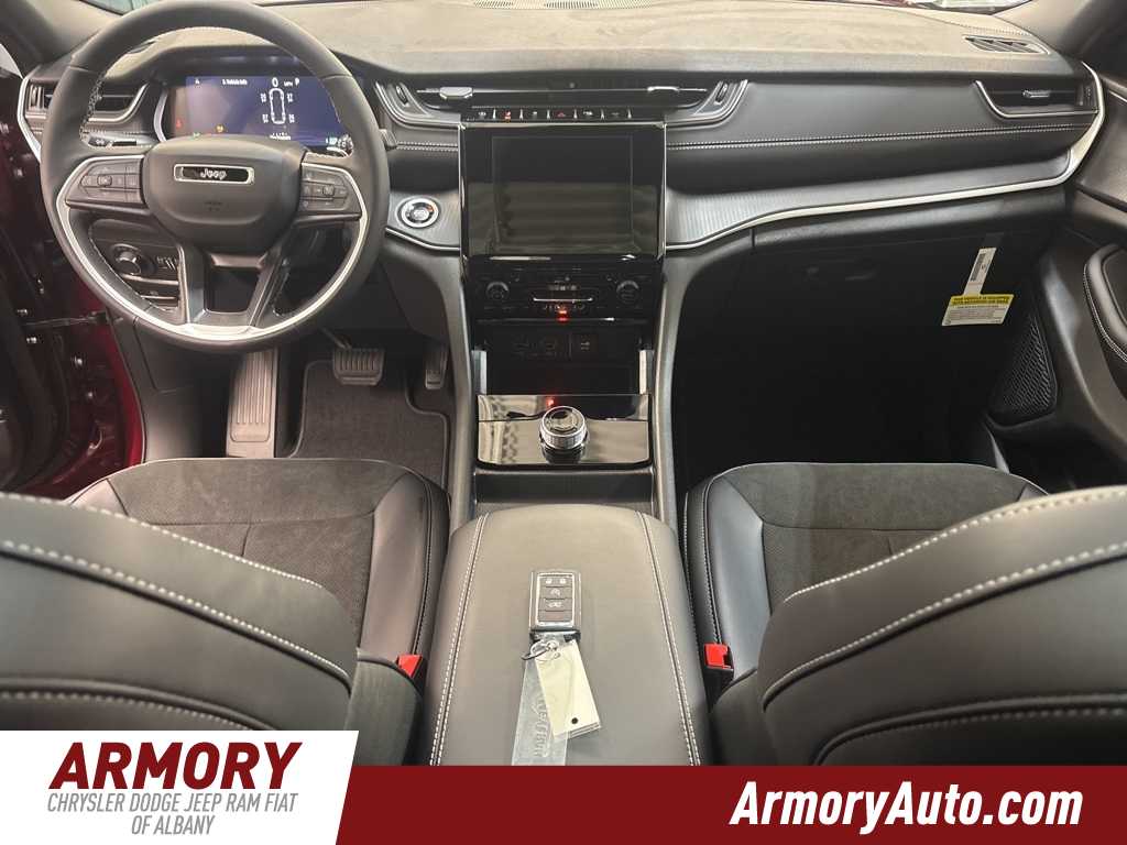 Thumbnail: 2025 Jeep Grand Cherokee L - 35