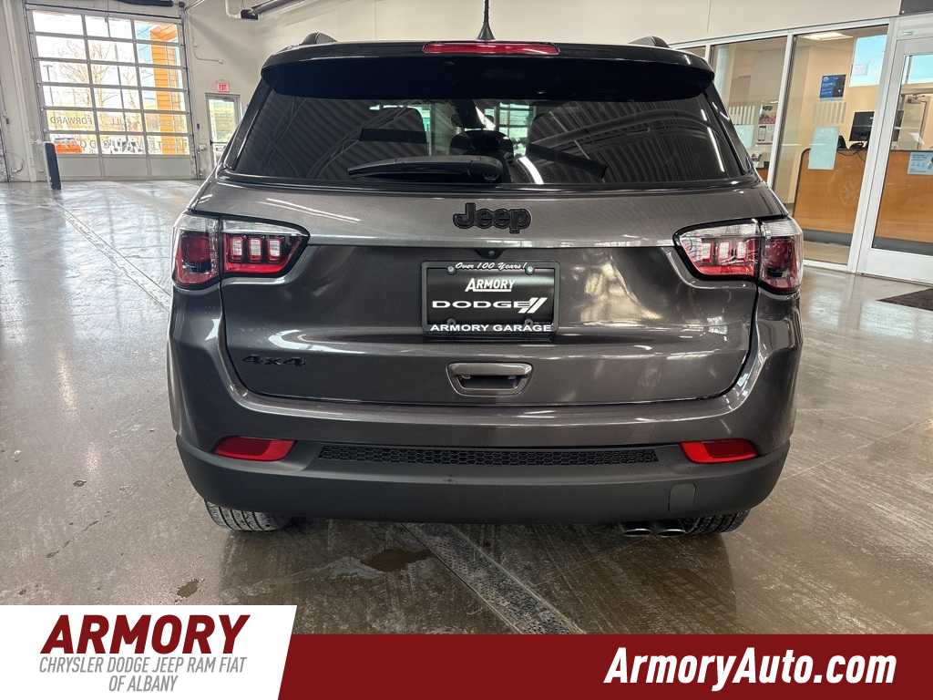 Thumbnail: 2022 Jeep Compass - 5