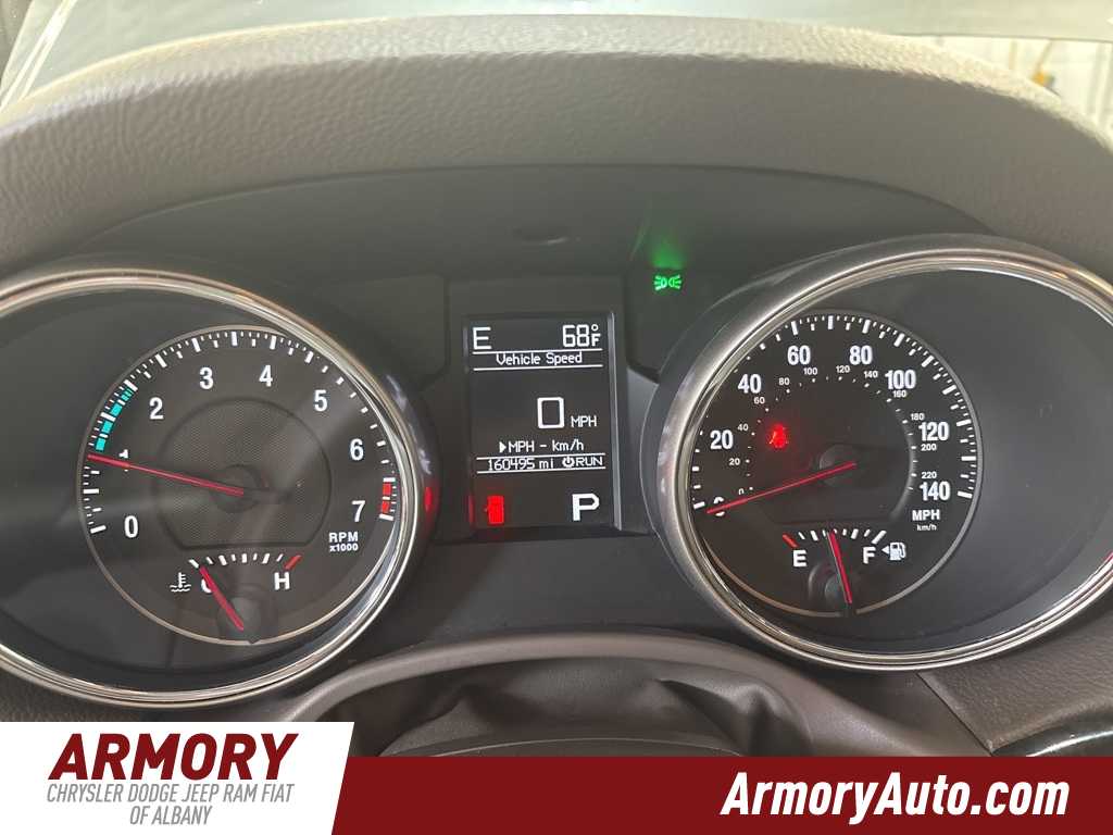 Thumbnail: 2013 Jeep Grand Cherokee - 17
