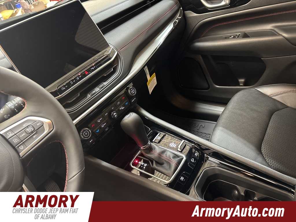 Thumbnail: 2026 Jeep Compass - 15