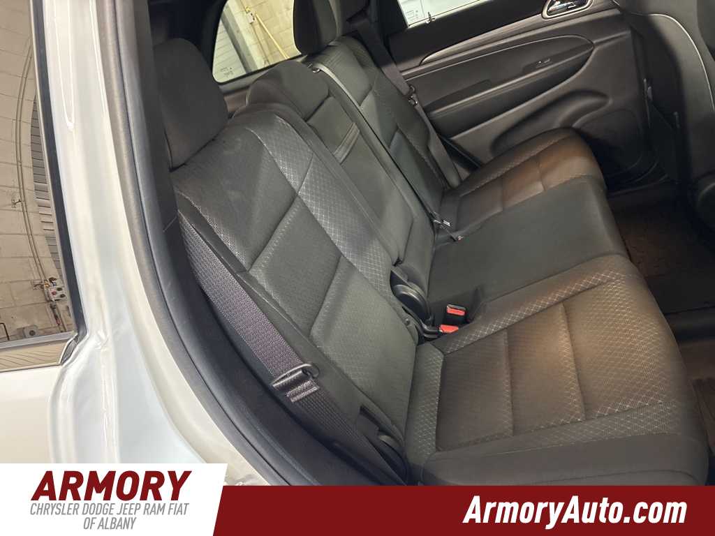 Thumbnail: 2019 Jeep Grand Cherokee - 31