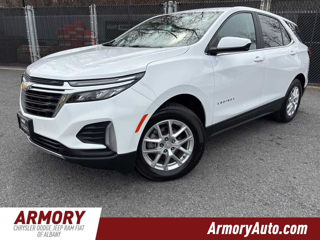 Thumbnail: 2022 Chevrolet Equinox - 1