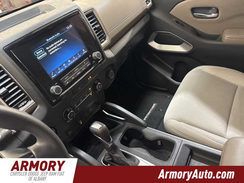 Thumbnail: 2022 Nissan Frontier - 14