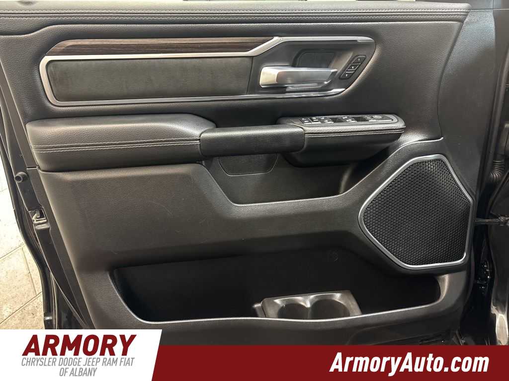 Thumbnail: 2026 RAM 1500 - 7