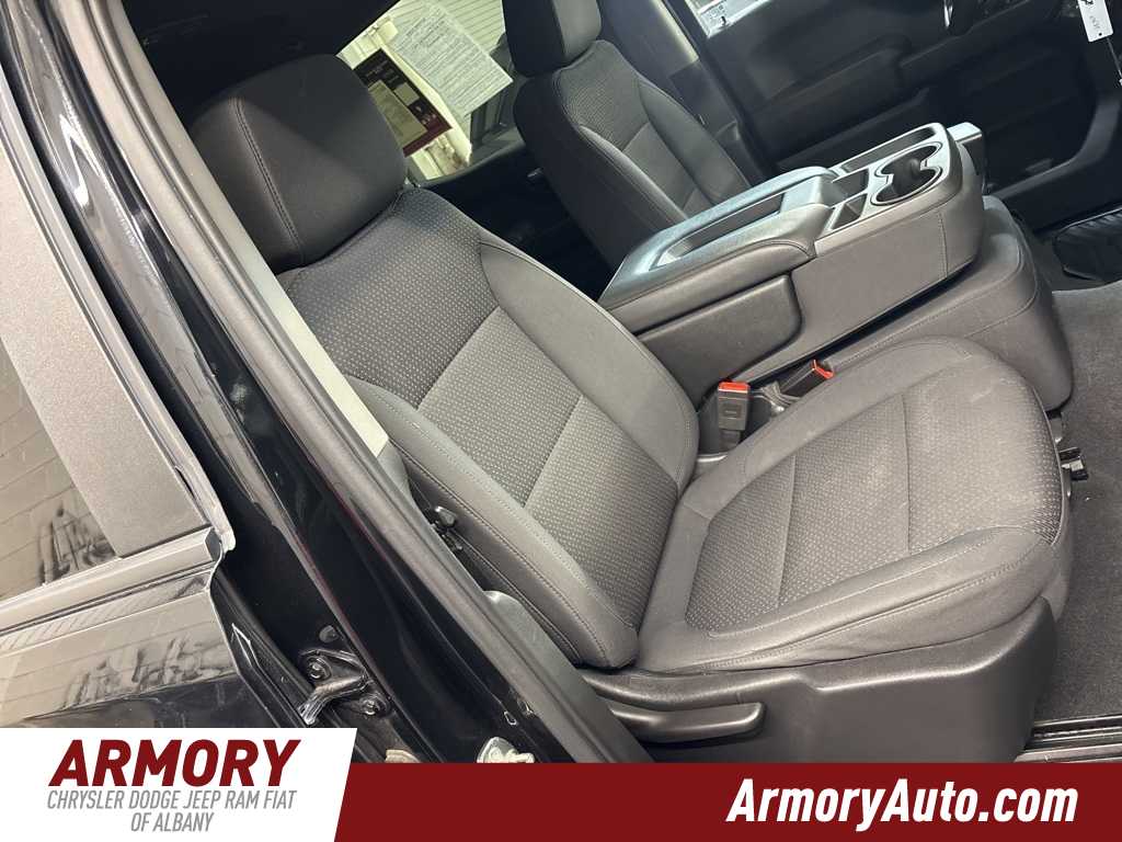 Thumbnail: 2020 Chevrolet Silverado 1500 - 32