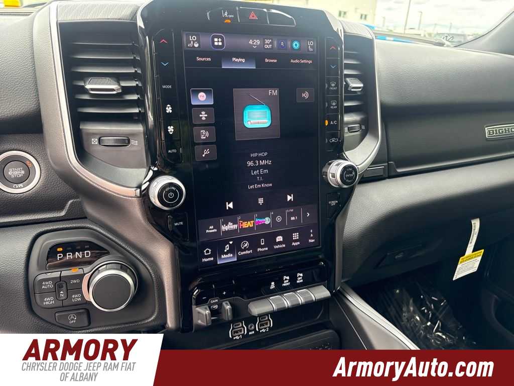 Thumbnail: 2026 RAM 1500 - 18