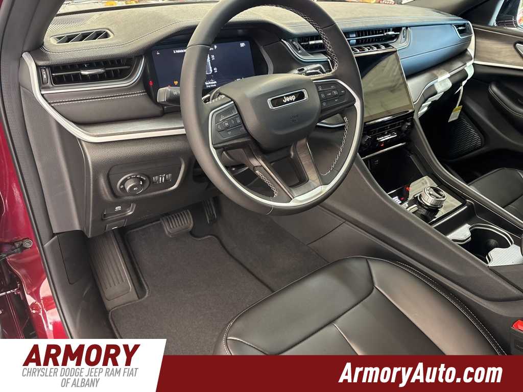 Thumbnail: 2025 Jeep Grand Cherokee - 9