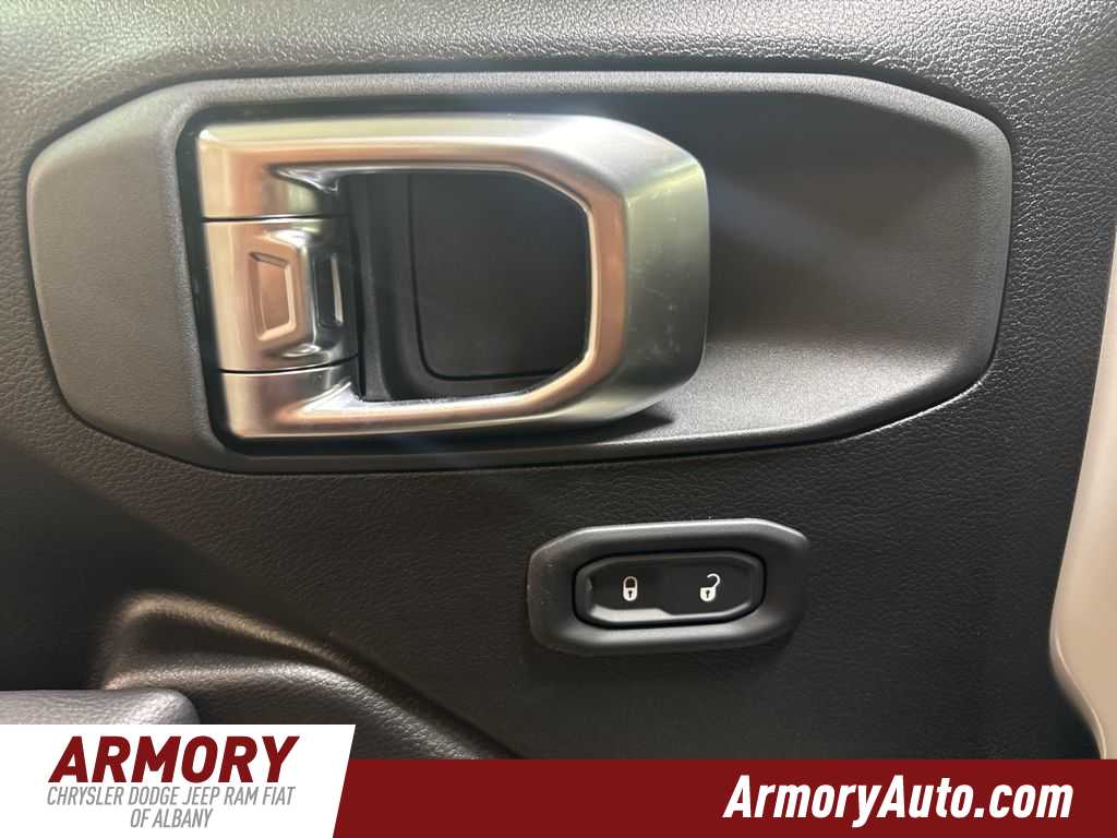 Thumbnail: 2026 Jeep Wrangler - 8