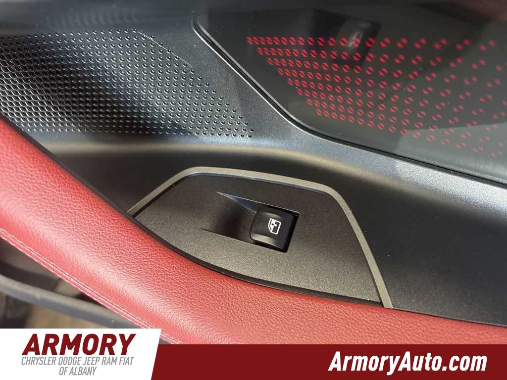 Thumbnail: 2024 BMW 2 Series - 30