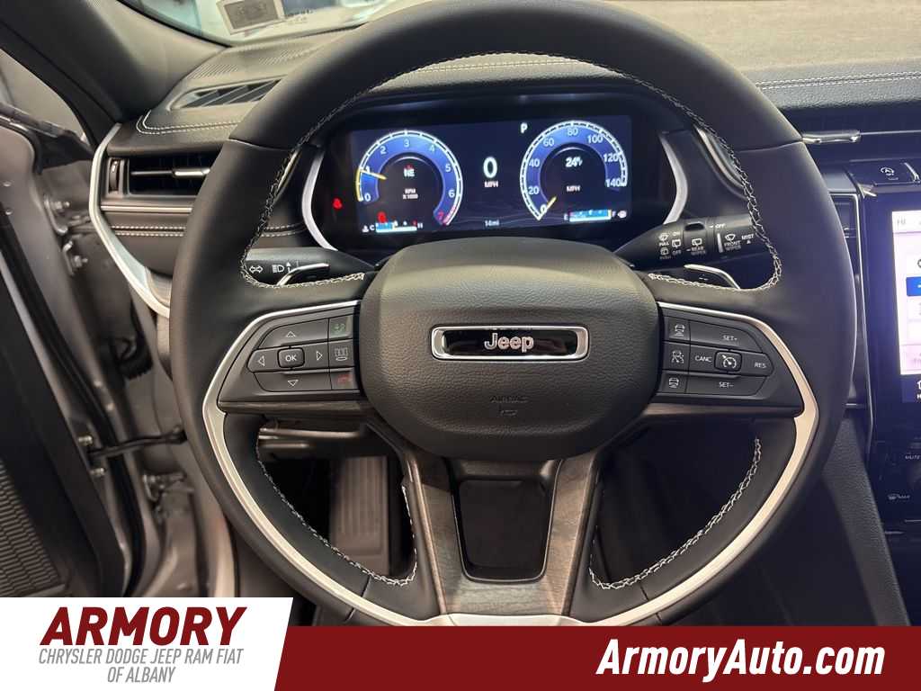 Thumbnail: 2025 Jeep Grand Cherokee - 13