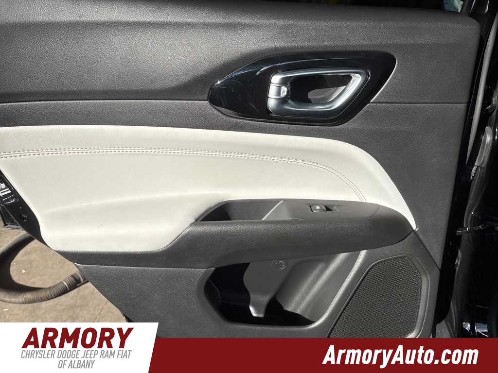 Thumbnail: 2025 Jeep Compass - 19