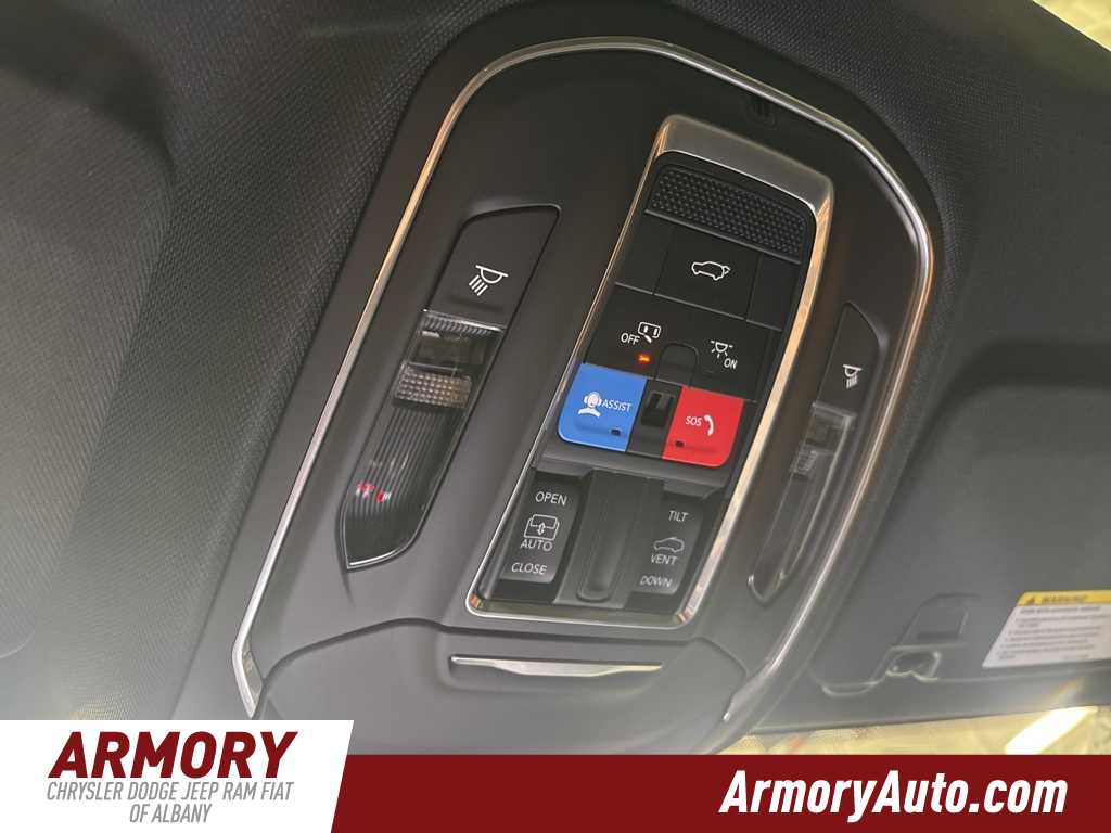 Thumbnail: 2026 Jeep Grand Cherokee - 25