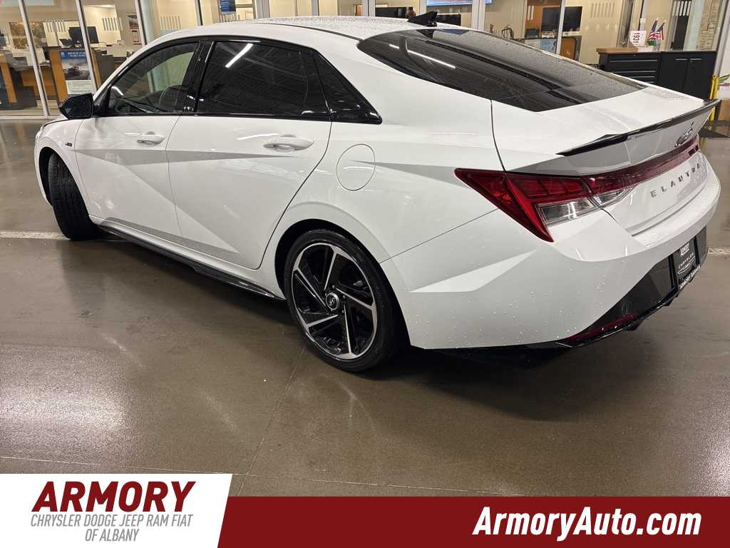 Thumbnail: 2023 Hyundai Elantra - 6