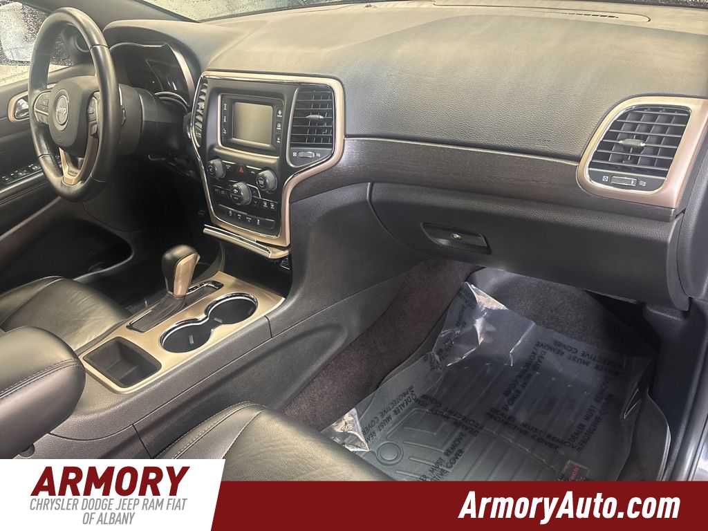 Thumbnail: 2016 Jeep Grand Cherokee - 38