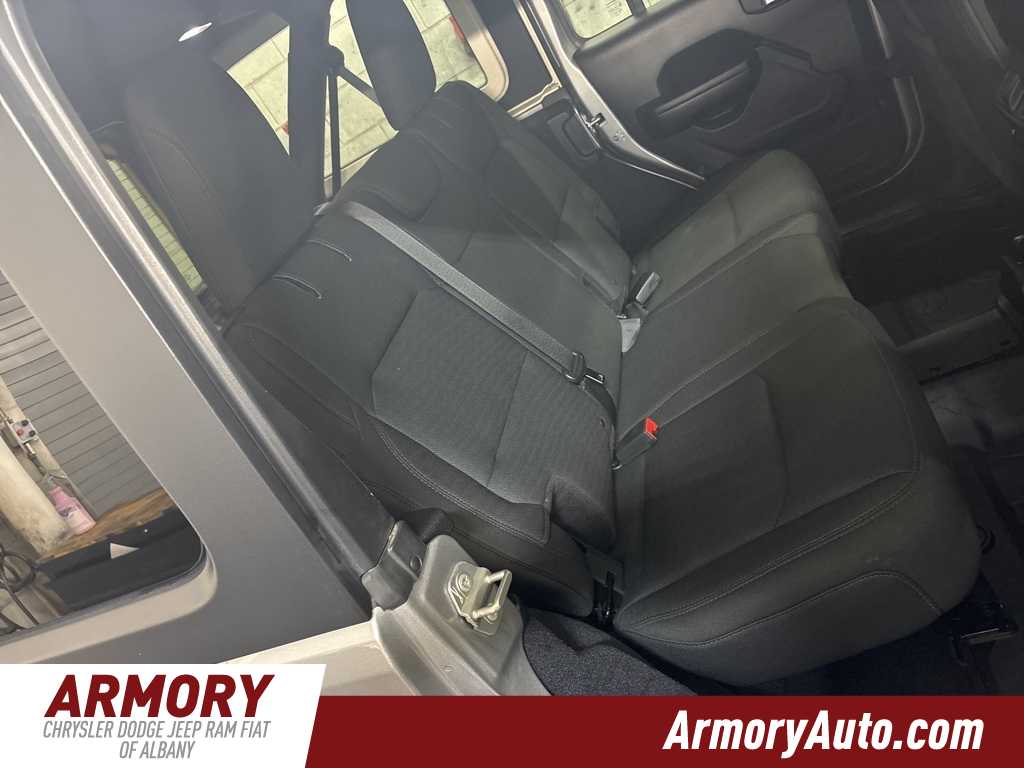 Thumbnail: 2018 Jeep Wrangler - 29