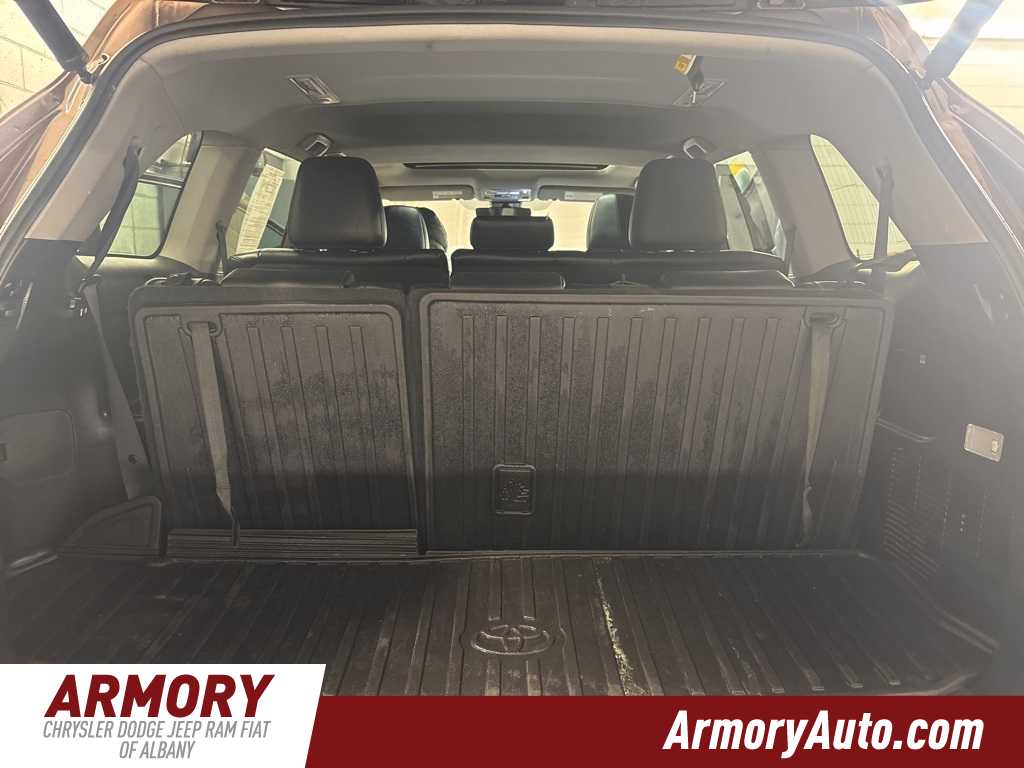 Thumbnail: 2019 Toyota Highlander - 27