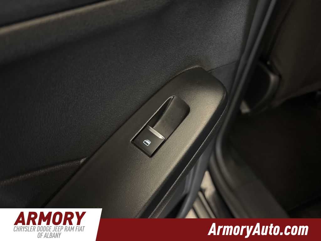 Thumbnail: 2024 Ford Escape - 24