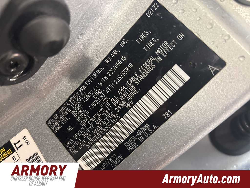 Thumbnail: 2022 Toyota Highlander - 42