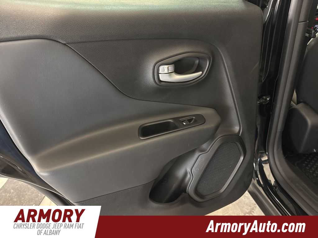 Thumbnail: 2023 Jeep Renegade - 26