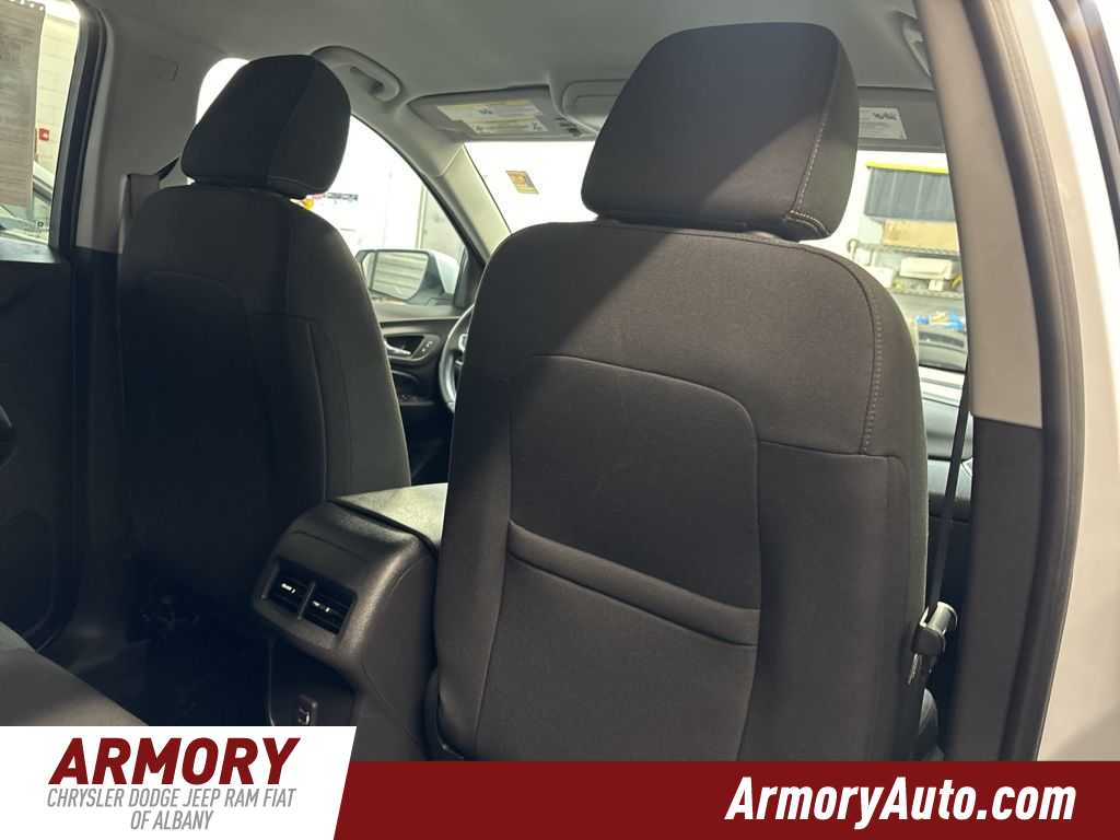 Thumbnail: 2022 Chevrolet Equinox - 36