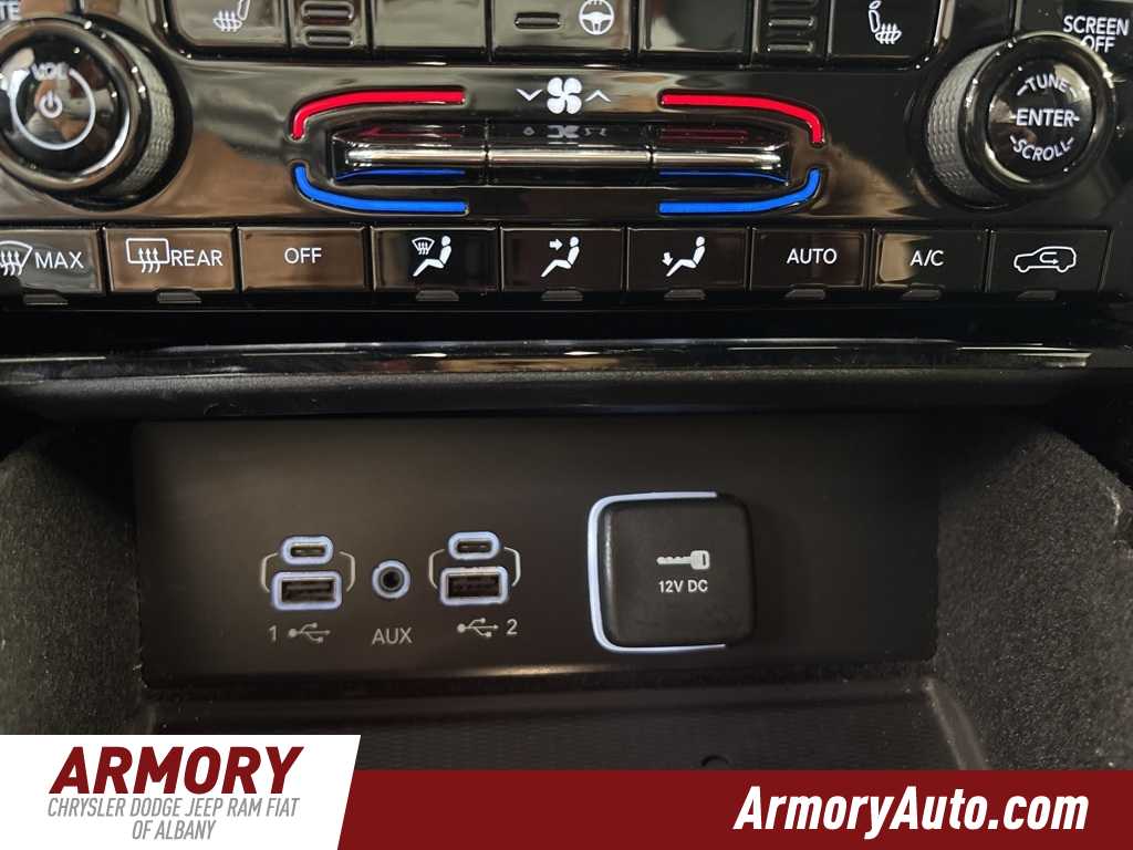 2022 Jeep Grand Cherokee L Altitude 20