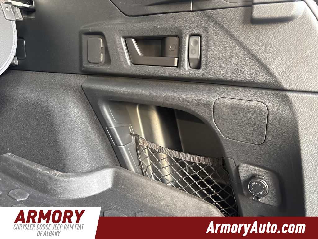 Thumbnail: 2021 Subaru Outback - 32