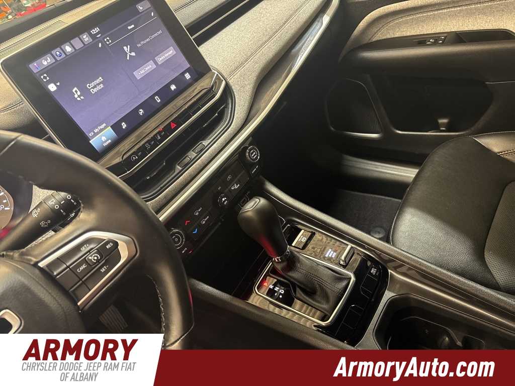 Thumbnail: 2022 Jeep Compass - 15