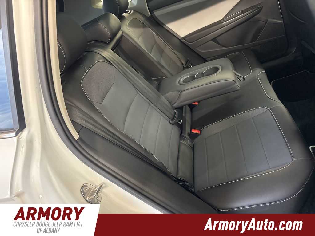 Thumbnail: 2023 Volkswagen Taos - 33