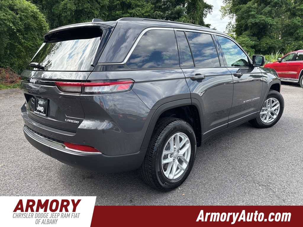 Thumbnail: 2025 Jeep Grand Cherokee - 4