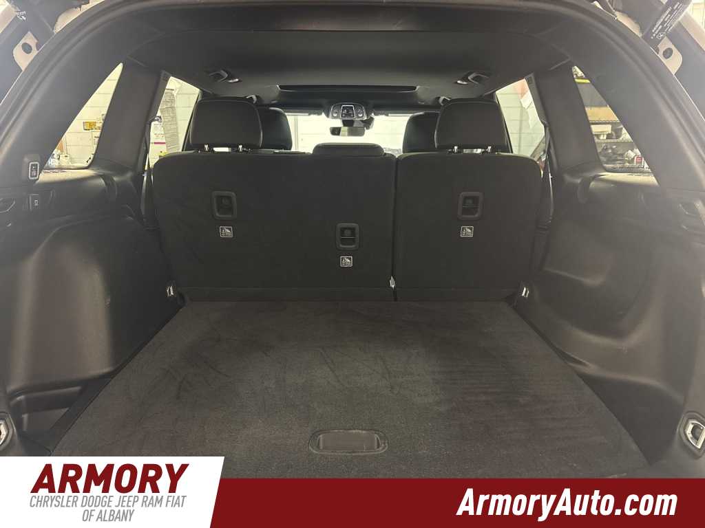 Thumbnail: 2025 Jeep Grand Cherokee - 28