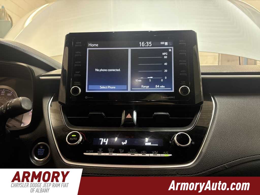 Thumbnail: 2022 Toyota Corolla Cross - 14