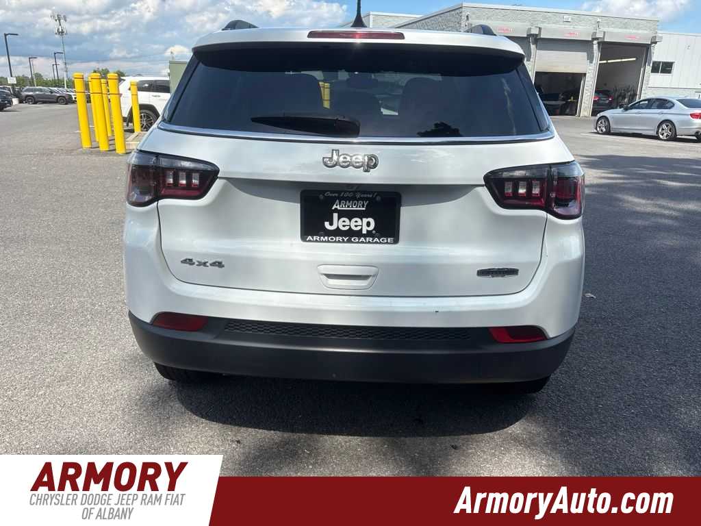 Thumbnail: 2024 Jeep Compass - 4